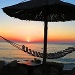 Summer Janet Apartment