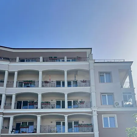 Summer Janet Apartment Obzor